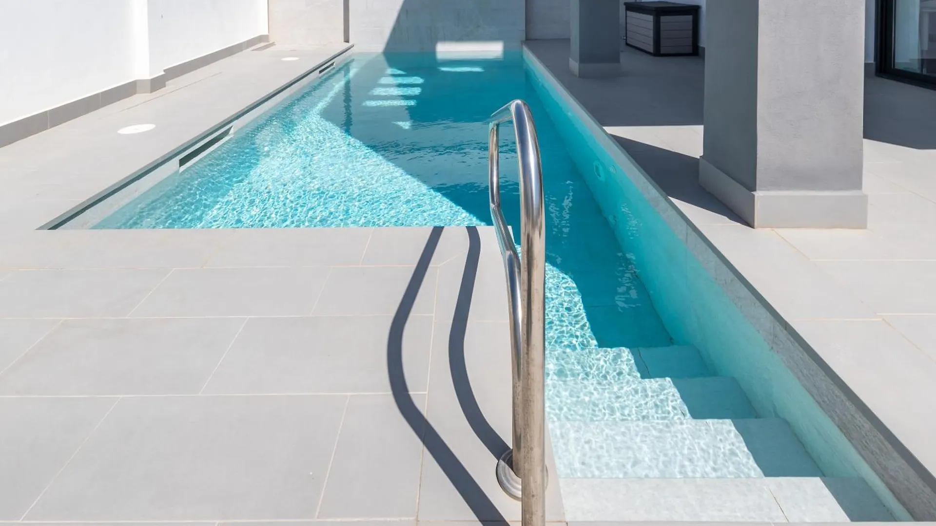 Villa Martin Nerja 0*,  Spain