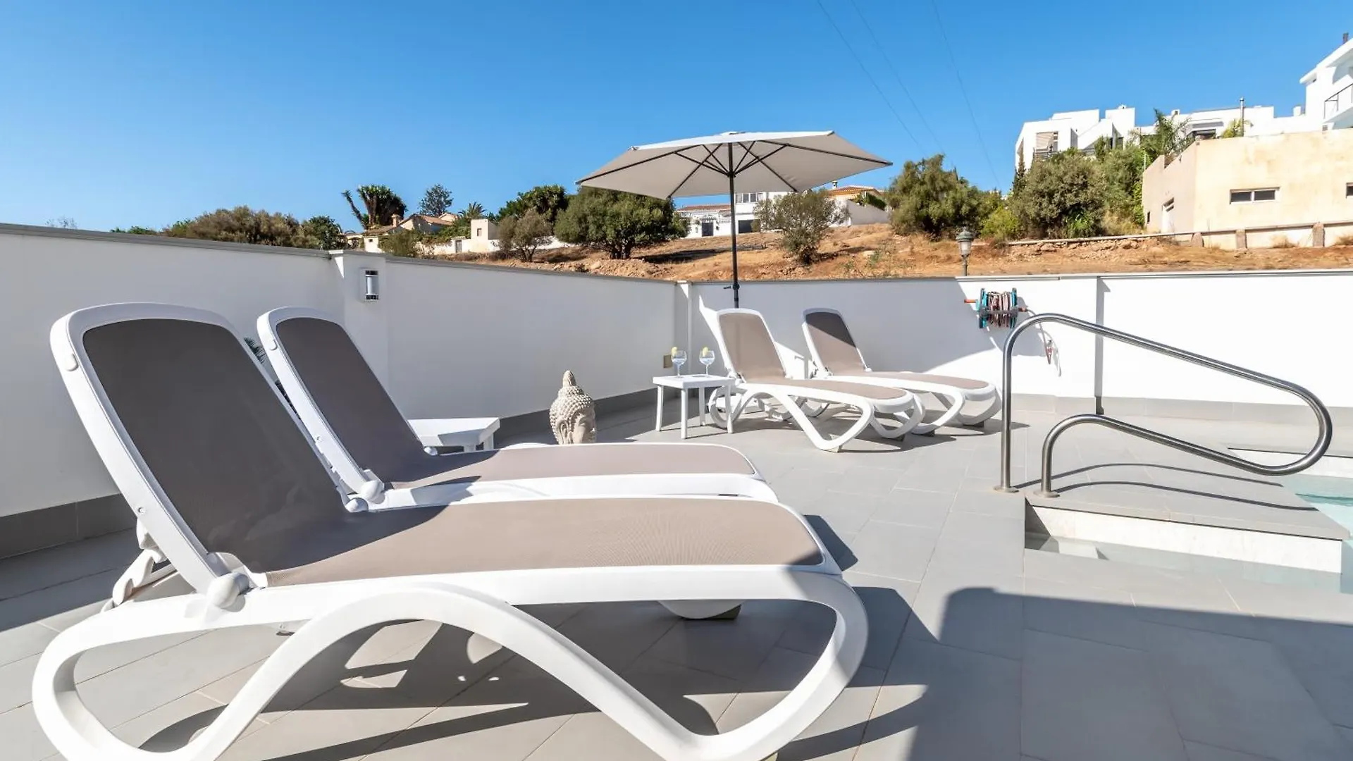 Villa Martin Nerja 0*,  Spain